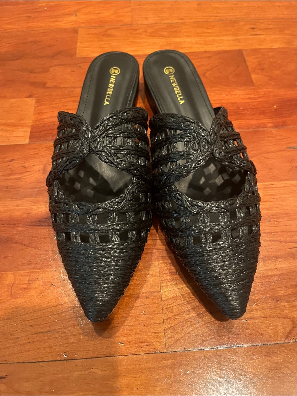 NWT NEWBELLA Low Heel Woven Mules
